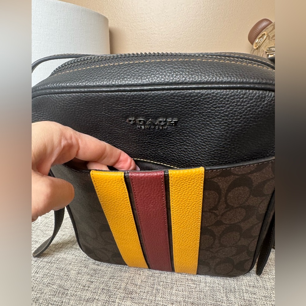 $179 COACH MEN’S HUDSON Crossbody 21 Bag In Signature Varsity Stripe - Picture 6 of 7